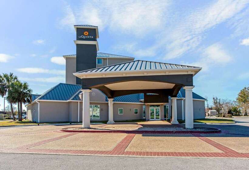 هتل La Quinta Inn & Suites By Wyndham Panama City