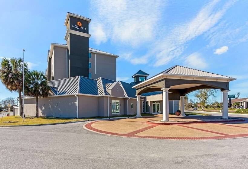 هتل La Quinta Inn & Suites By Wyndham Panama City