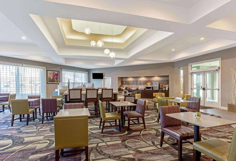هتل La Quinta Inn & Suites By Wyndham Panama City