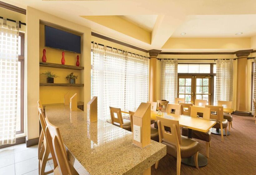 هتل La Quinta By Wyndham Raleigh/durham Southpoint