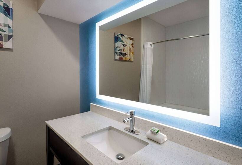 Отель La Quinta By Wyndham Round Rock North