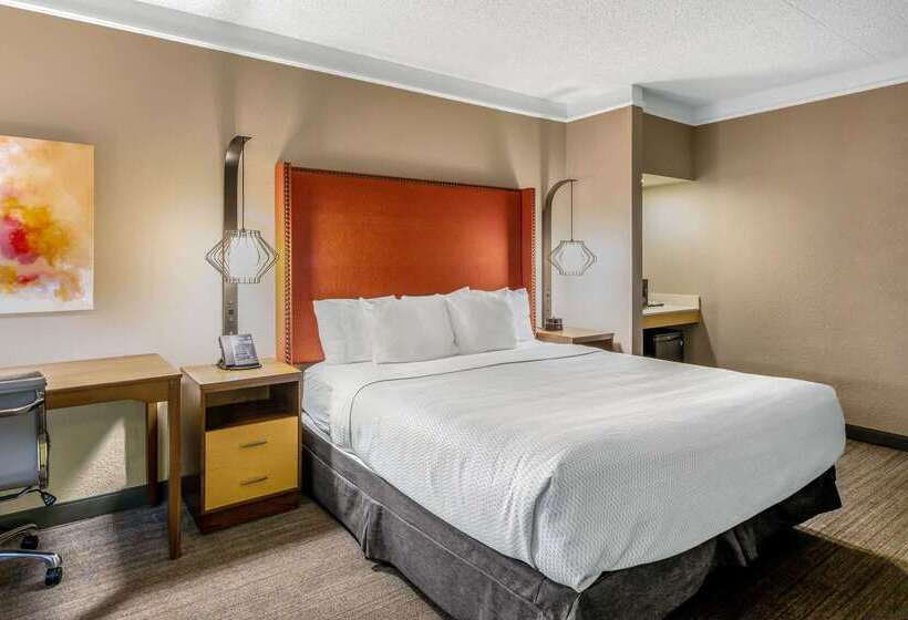 هتل La Quinta By Wyndham San Francisco Airport North   Free Airport Shuttle