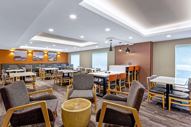 هتل La Quinta Inn & Suites By Wyndham San Francisco Airport N