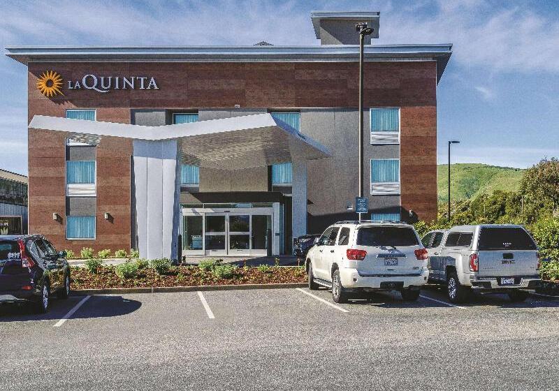 هتل La Quinta Inn & Suites By Wyndham San Francisco Airport N