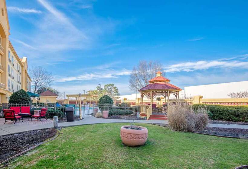 هتل La Quinta By Wyndham Sherman