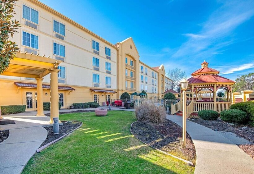 هتل La Quinta By Wyndham Sherman