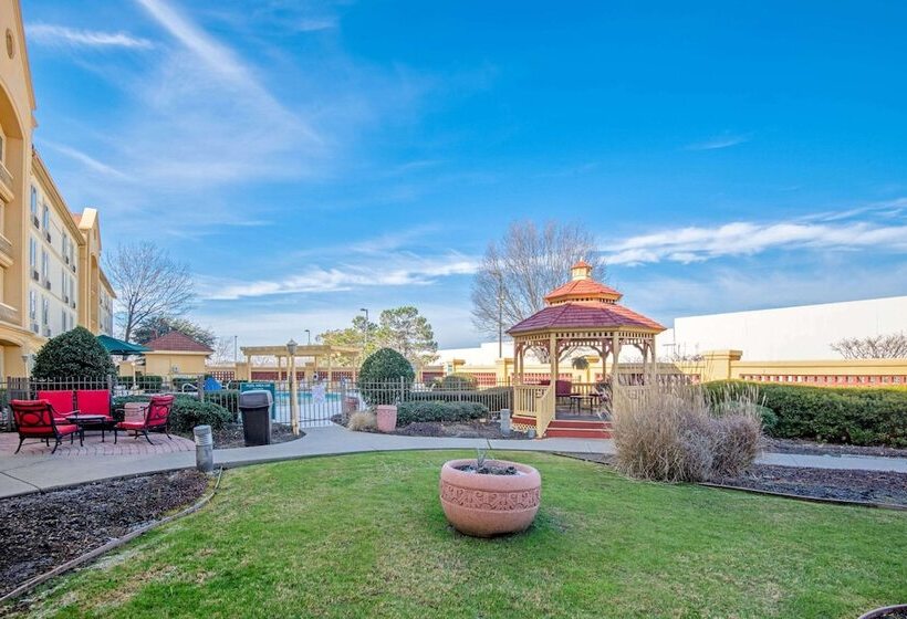 هتل La Quinta By Wyndham Sherman