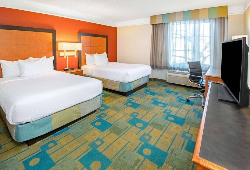 هتل La Quinta By Wyndham Sherman