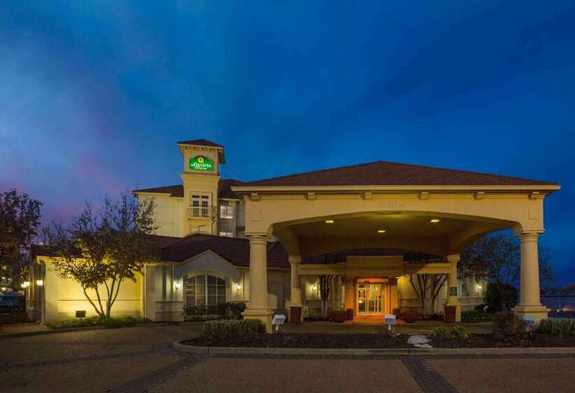 Hotel La Quinta Inn & Suites By Wyndham St. Louis Westport