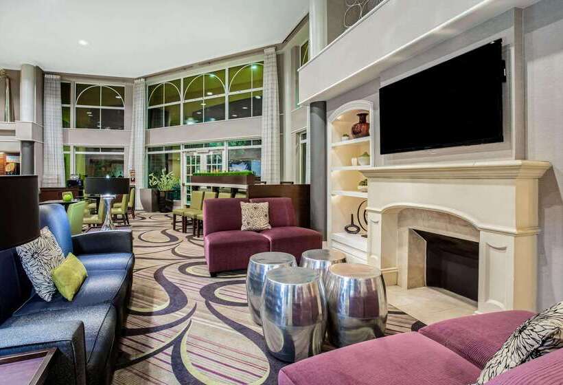 هتل La Quinta By Wyndham Tucson Airport