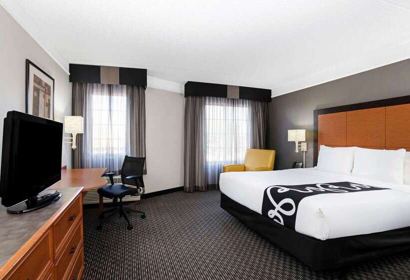 هتل La Quinta By Wyndham Tucson Airport