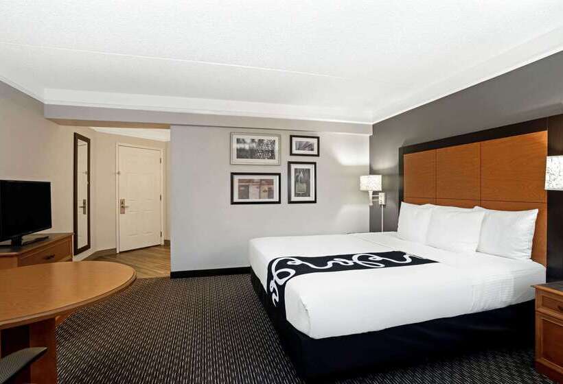 هتل La Quinta By Wyndham Tucson Airport