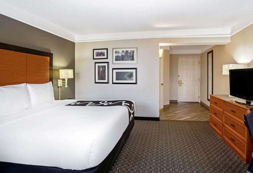 هتل La Quinta By Wyndham Tucson Airport