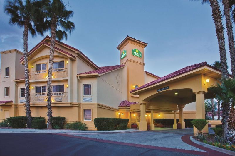 هتل La Quinta By Wyndham Tucson Airport