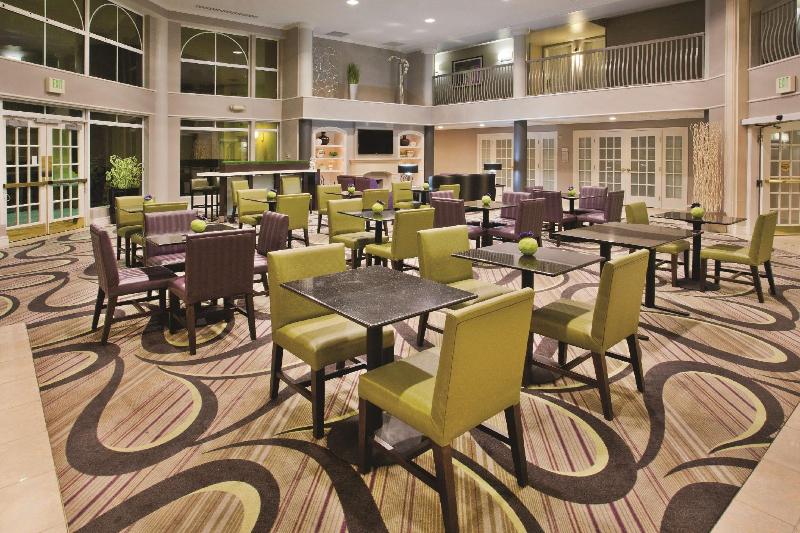 هتل La Quinta By Wyndham Tucson Airport