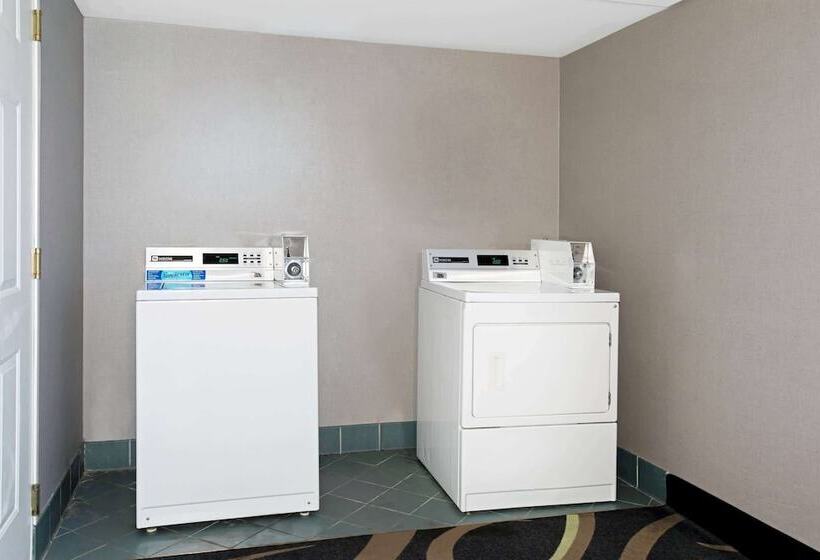 هتل La Quinta By Wyndham Tucson Airport
