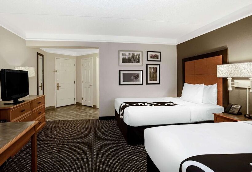 هتل La Quinta By Wyndham Tucson Airport