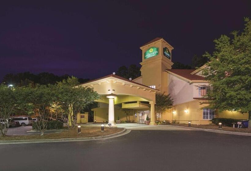 هتل La Quinta Inn & Suites By Wyndham Univ Area Chapel Hill