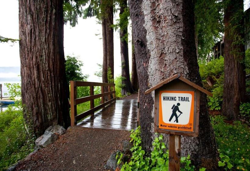 호텔 Lake Quinault Lodge