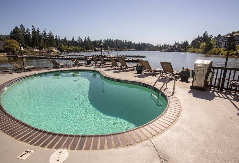 호텔 Lakeshore Inn