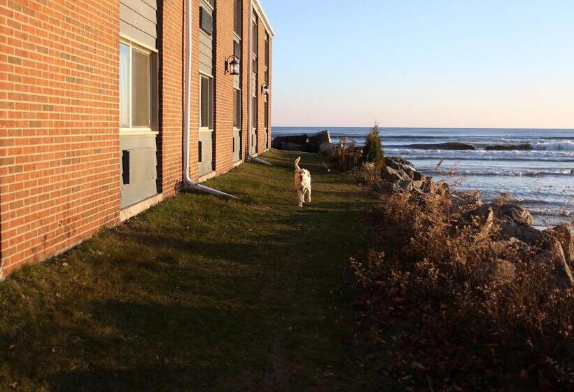 酒店 Lighthouse Inn   Two Rivers