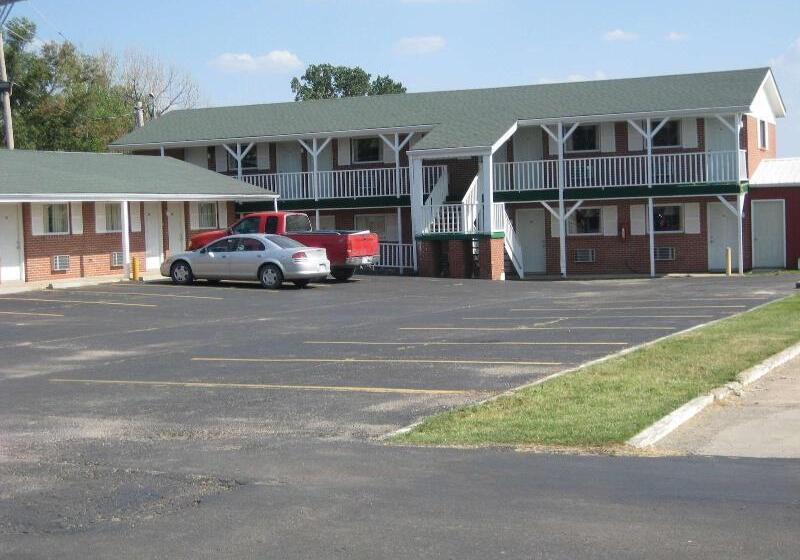 בית מלון כפרי Luxury Inn Forrest City