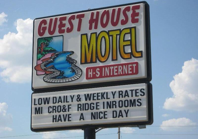 호텔 Luxury Inn Forrest City