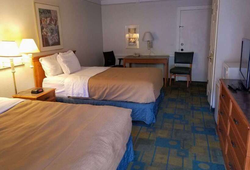 هتل Quality Inn Aurora Denver