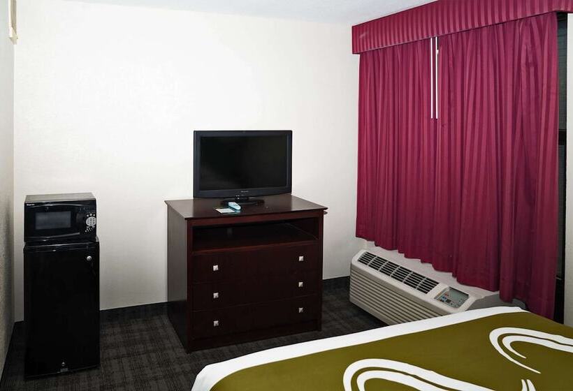 Hotel Quality Inn Seymour I65