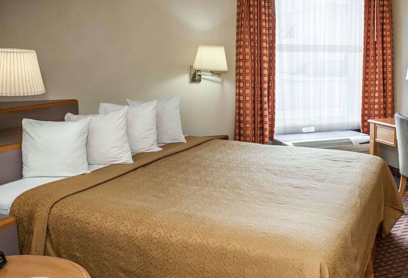 בית מלון כפרי Quality Inn & Suites Greenfield I70