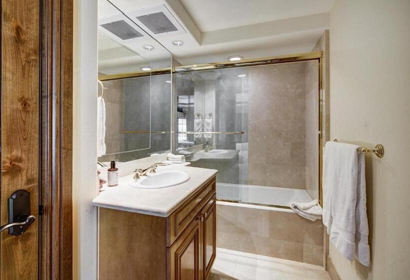 هتل Lodge At Vail, A Rockresort