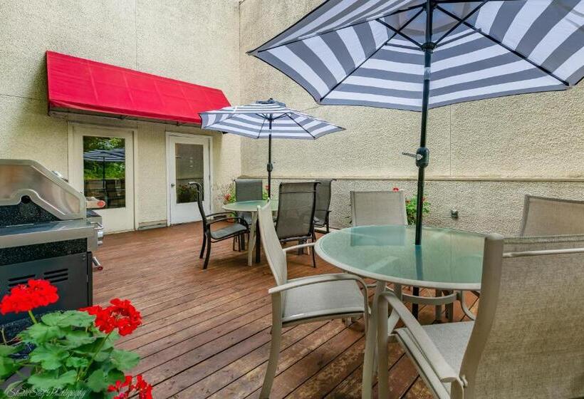 La Residence Suite Hotel