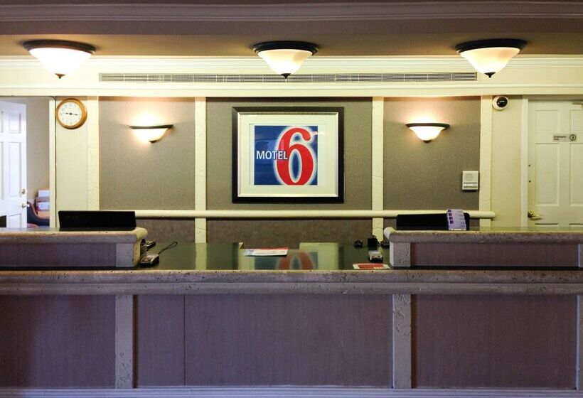 Motel 6 Monroe, La
