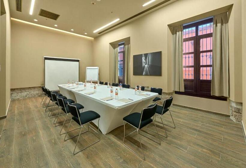 هتل City Centro By Marriott San Luis Potosi