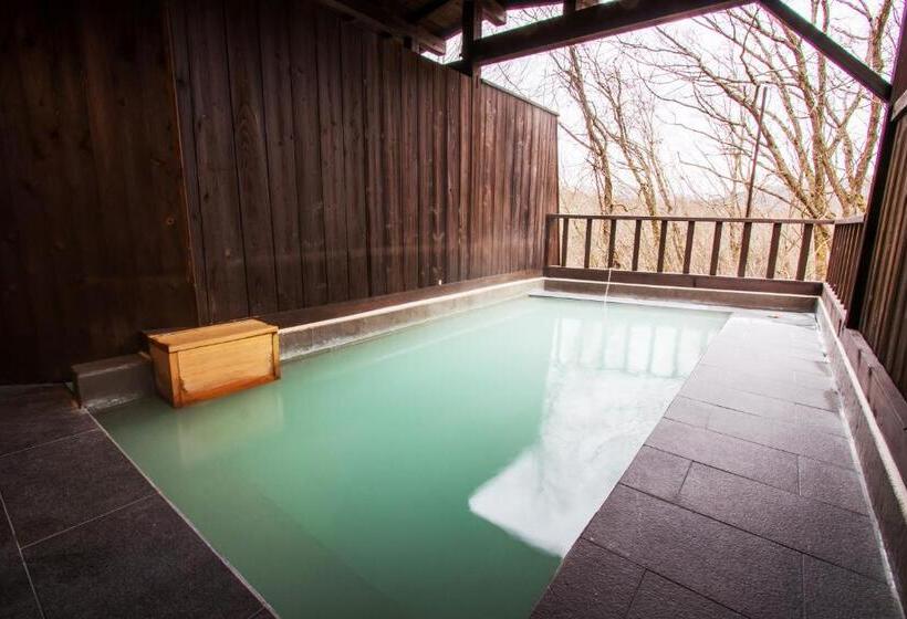 هتل Numajiri Kogen Lodge
