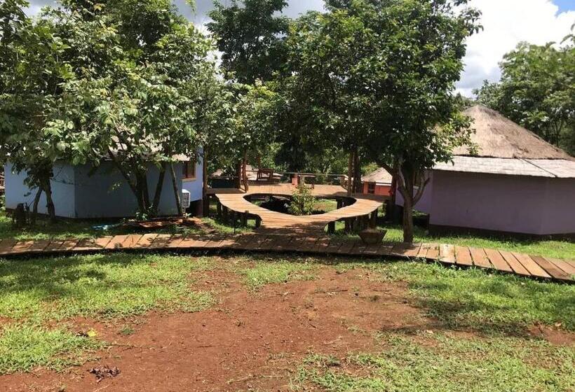 هتل Gibbon Lodge