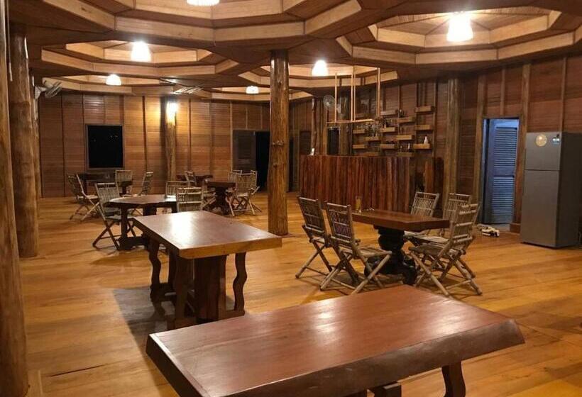 هتل Gibbon Lodge