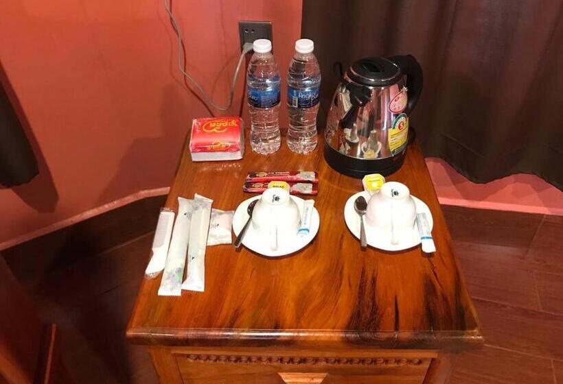هتل Gibbon Lodge