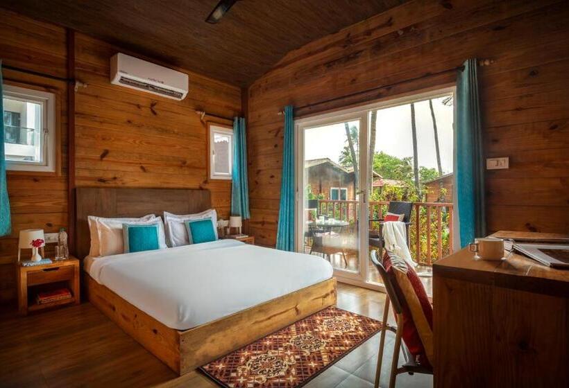 هتل Mariners Bay Beach Resort