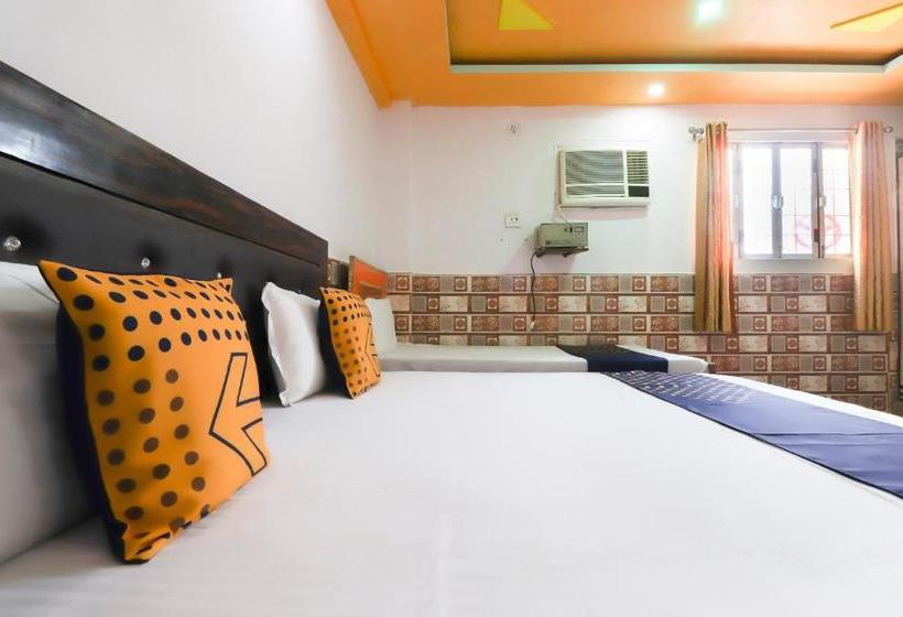 فندق Spot On 49251 Harish Chandra Guest House
