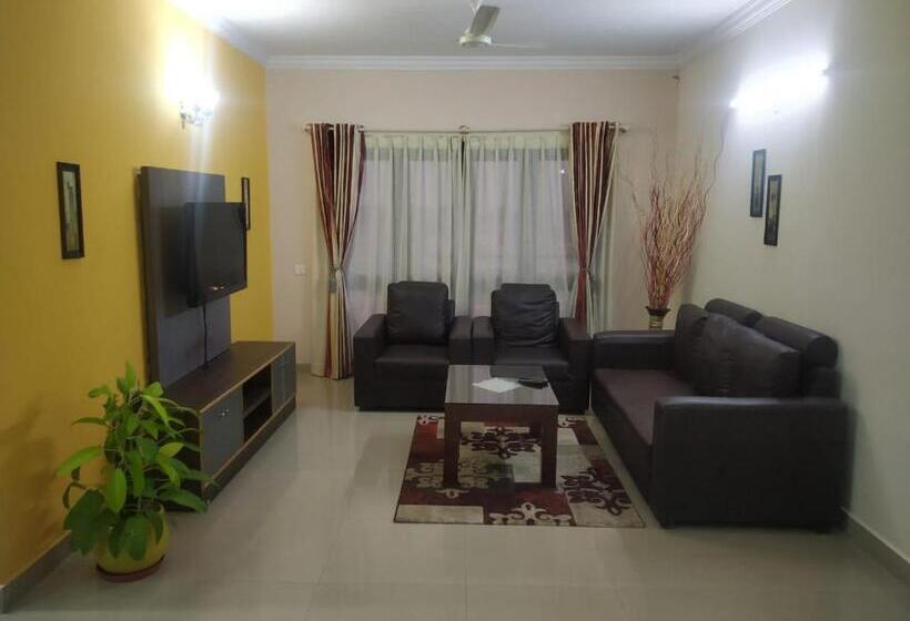 پانسیون Bulande Comforts Service Apartment In Brookfield