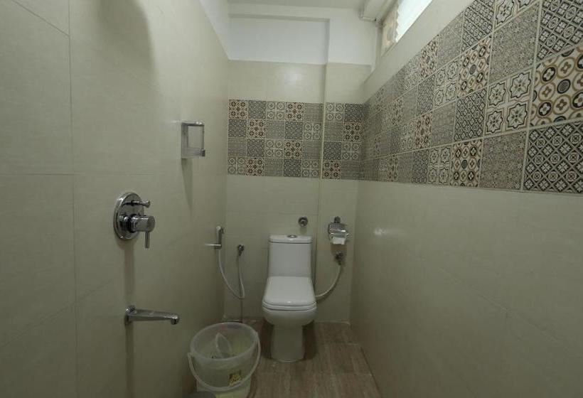 هتل Sira Rooms