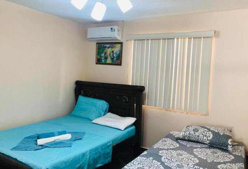 هاستل Apartamento Turistico Eisamar