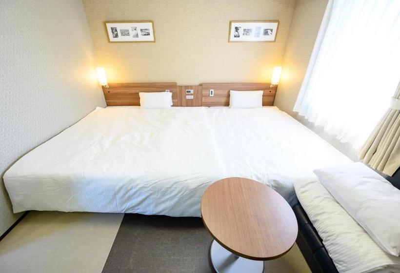 هتل Econo Kameyama