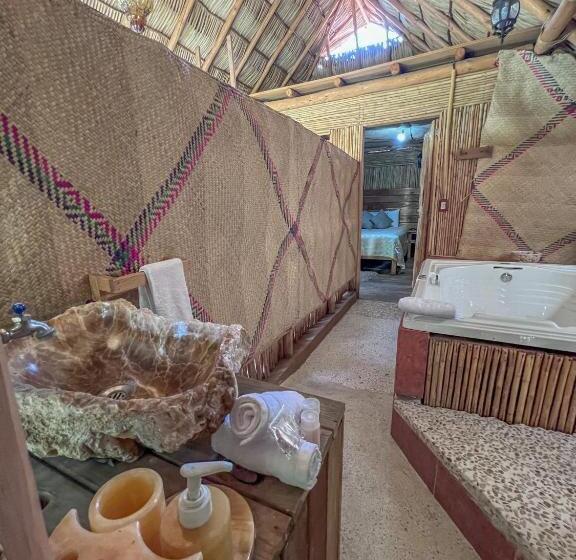 هتل Finca Las Isabeles
