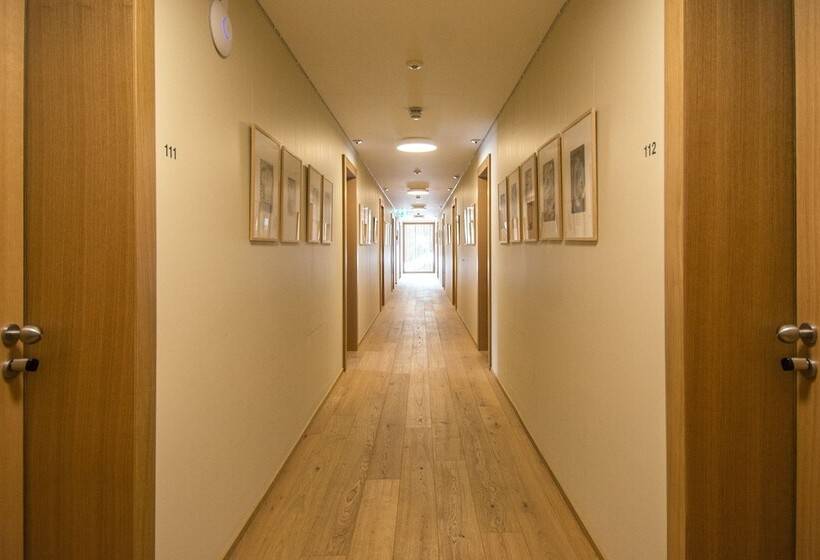 ホテル Campra Alpine Lodge & Spa