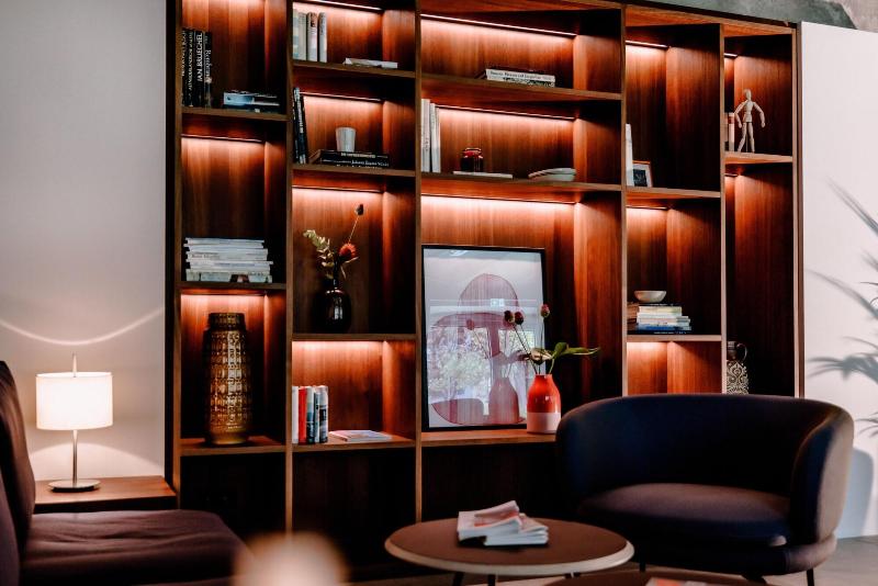 Fotos del hotel The Flag West M:  16