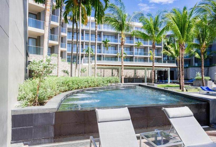 Oceanfront Beach Resort   Sha Extra Plus