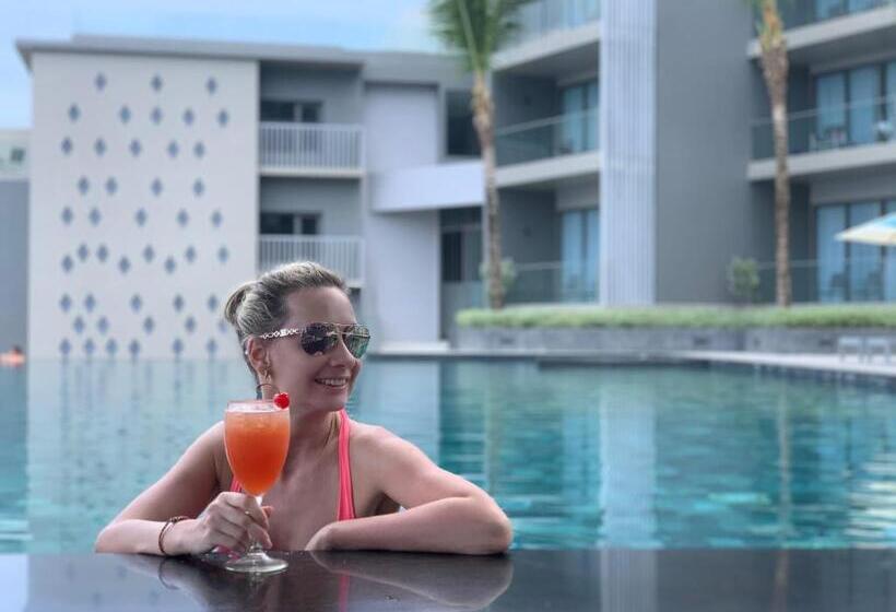 Oceanfront Beach Resort   Sha Extra Plus