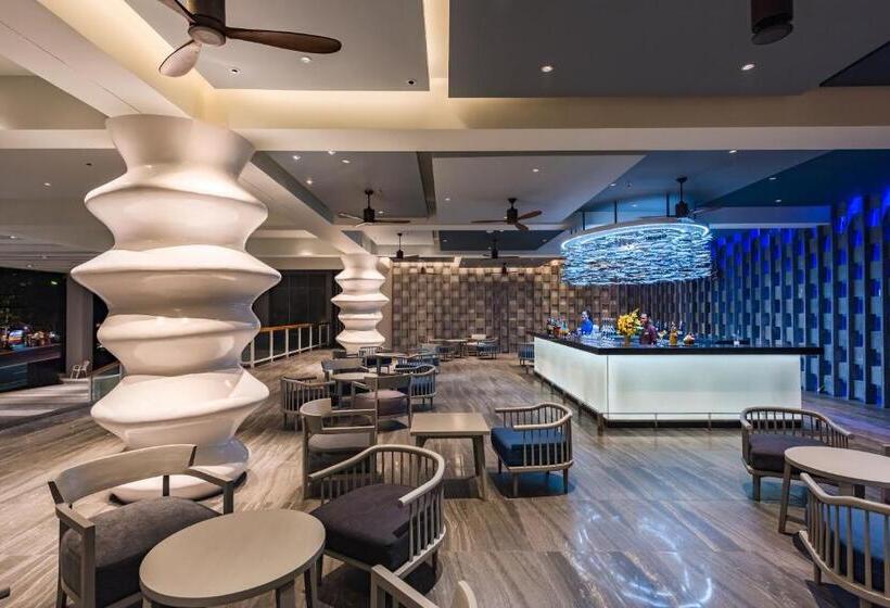 Oceanfront Beach Resort   Sha Extra Plus